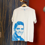 Camisa Chico Buarque (Coleção Artistas) Frente e Costa - Regular/ Oversized