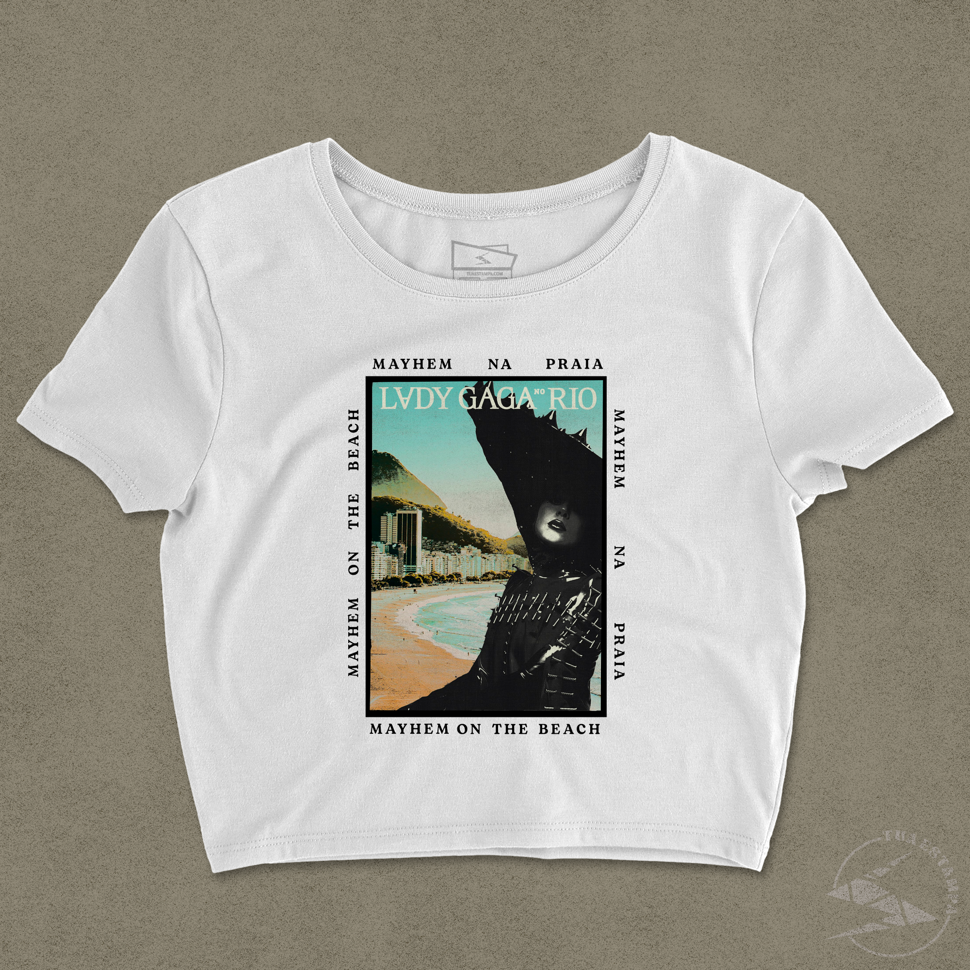 CAMISETA CROPPED LADY GAGA PÔSTER COPACABANA