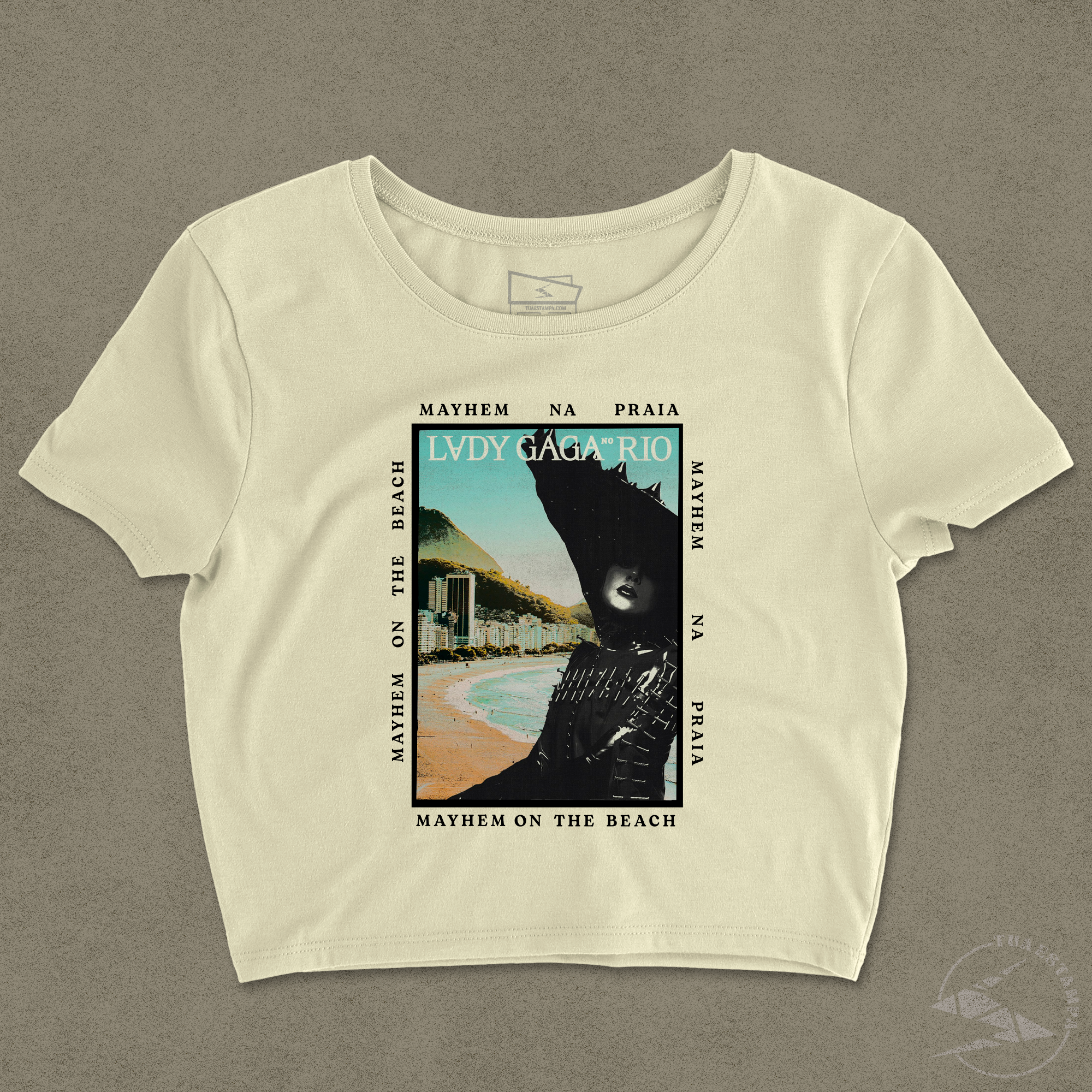 CAMISETA CROPPED LADY GAGA PÔSTER COPACABANA