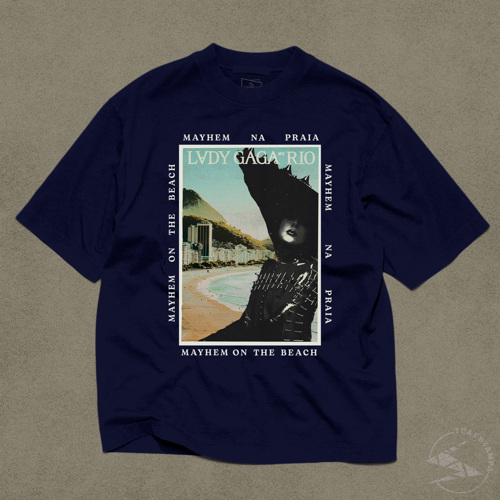 CAMISETA BÁSICA / OVERSIZED LADY GAGA PÔSTER COPACABANA